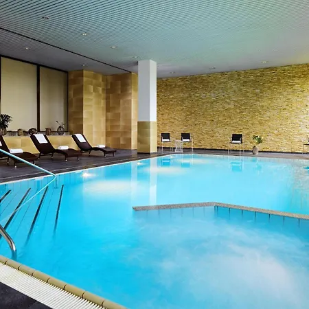 Stuttgart Marriott Отель
