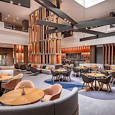 Stuttgart Marriott Отель