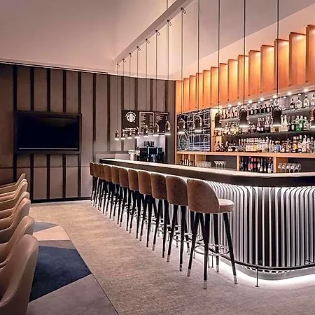 Stuttgart Marriott 4* Зиндельфинген