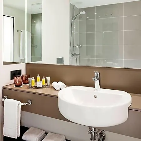 Stuttgart Marriott 4* Зиндельфинген