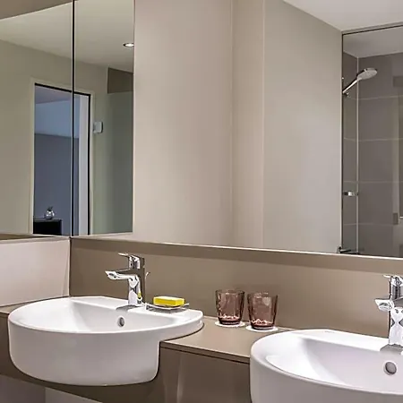Отель Stuttgart Marriott Зиндельфинген