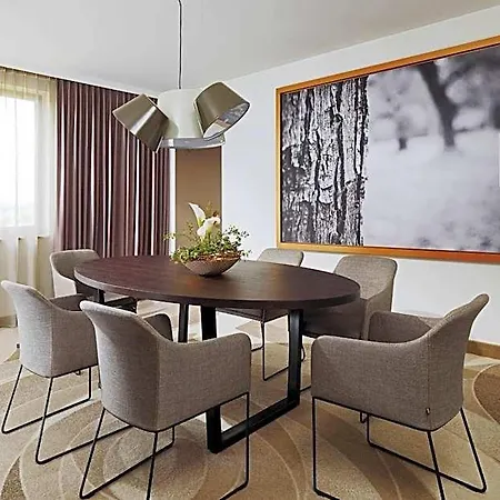 Stuttgart Marriott 4*