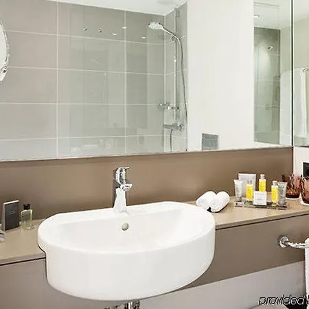מלון Stuttgart Marriott 4*