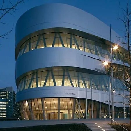 Stuttgart Marriott מלון 4*