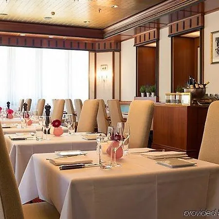 מלון Stuttgart Marriott סינדלפינגן