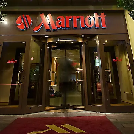 斯图加特辛德芬根万豪酒店 4*