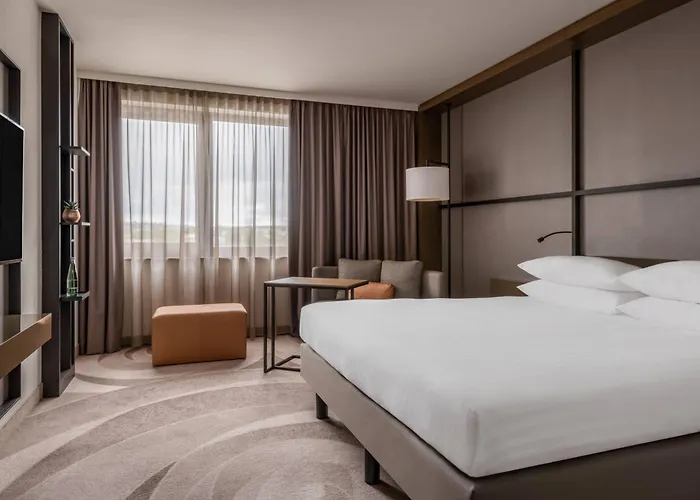 Stuttgart Marriott Szálloda 4*